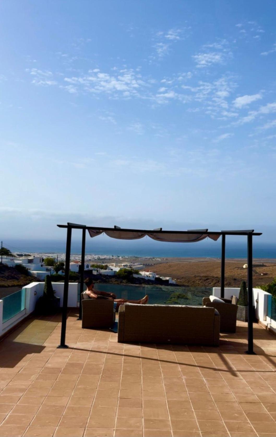 Villa Feliza Guime ภายนอก รูปภาพ