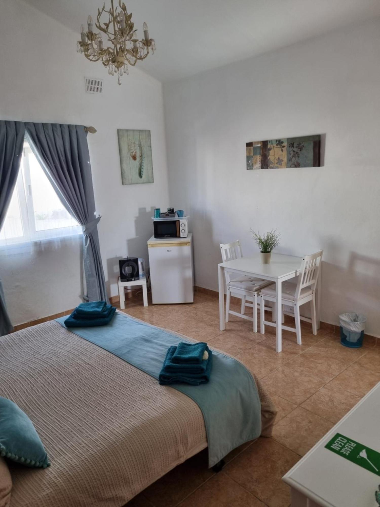Villa Feliza Guime ภายนอก รูปภาพ